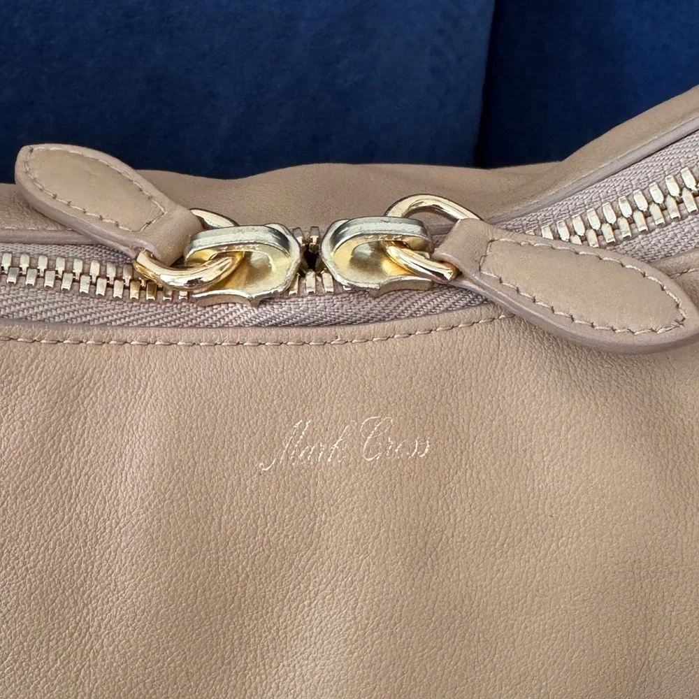Mark‎ Cross Large Tan Hobo Shoulder/Crossbody Bag
